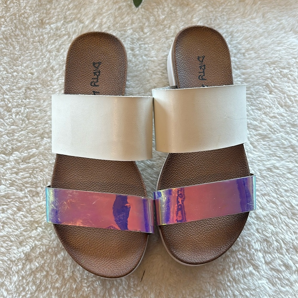 Dirty Laundry sandals